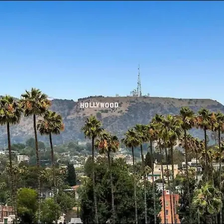 Hollywood Sleep 7 Panoramic View Two Bedroom With Rooftop